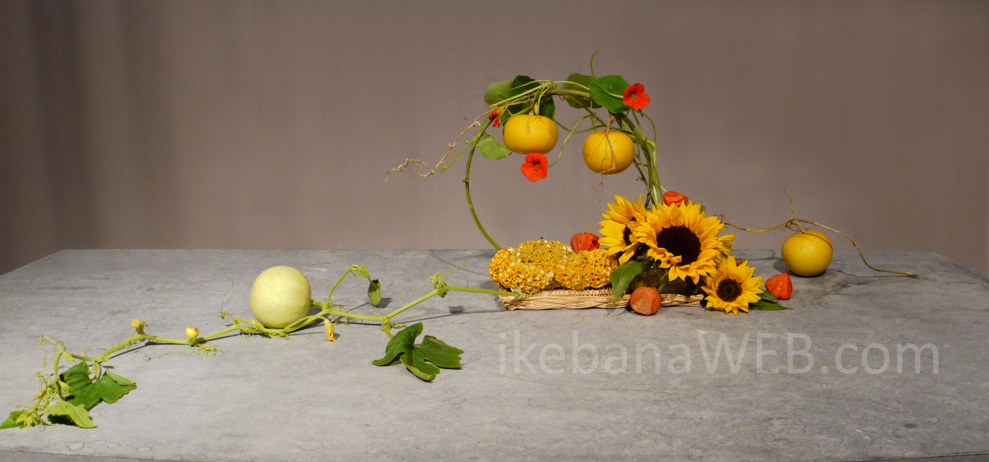 Morimono - Use Of Fruits And Vegetables In Japanese Flower Arrangements ...